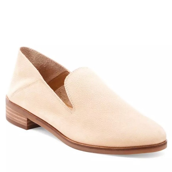 NIB Lucky brand Cahill leather flat